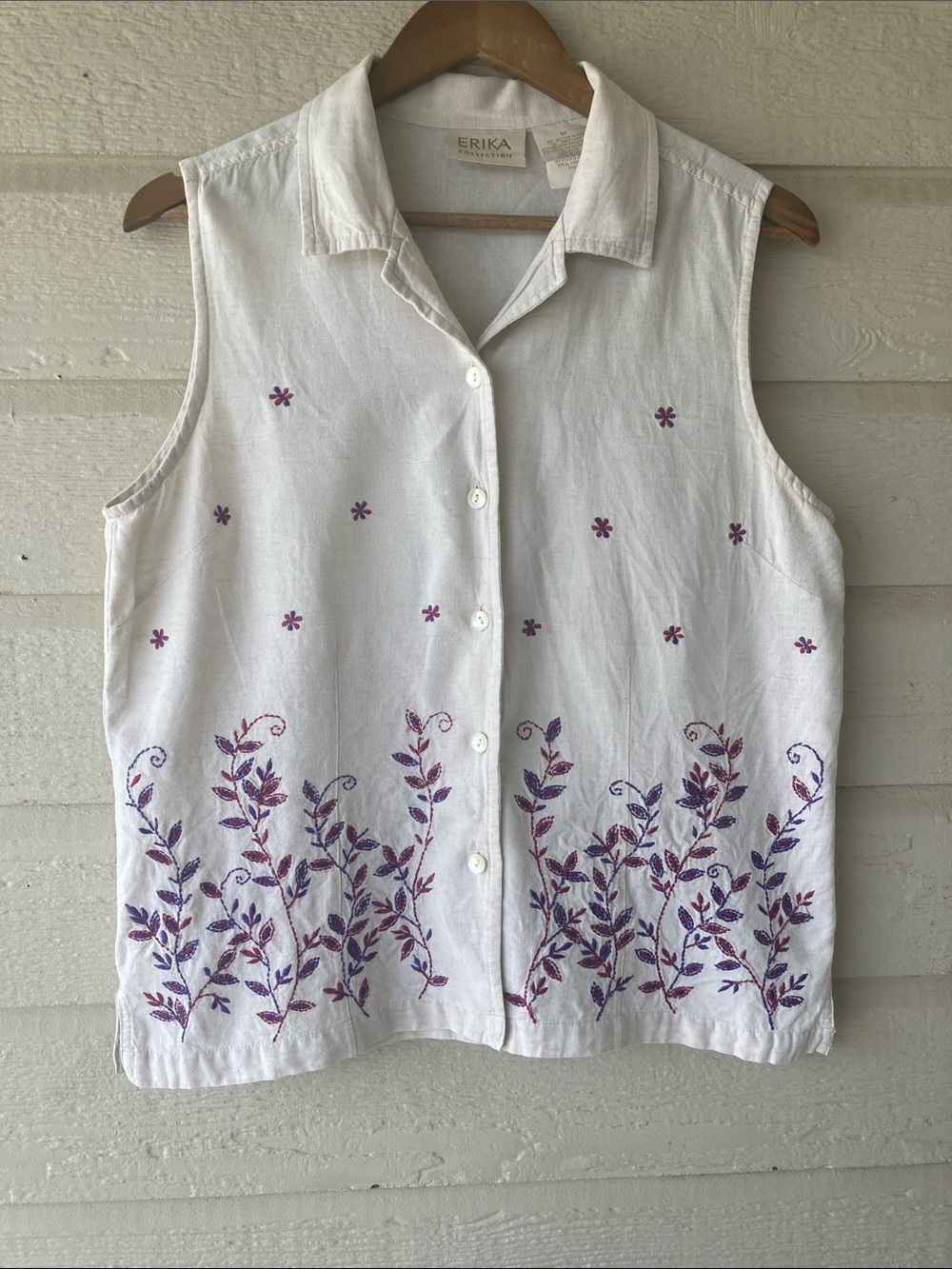 Erika Collection Sleeveless Button-Up Top Purple Floral Embroidery Medium